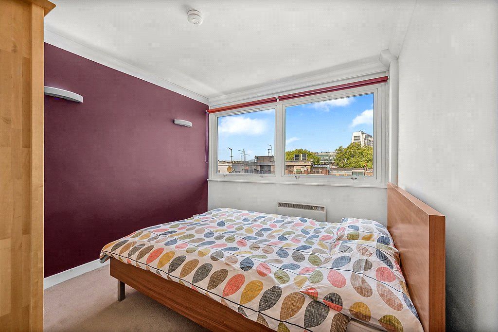 Property photo 3 of 9 P3