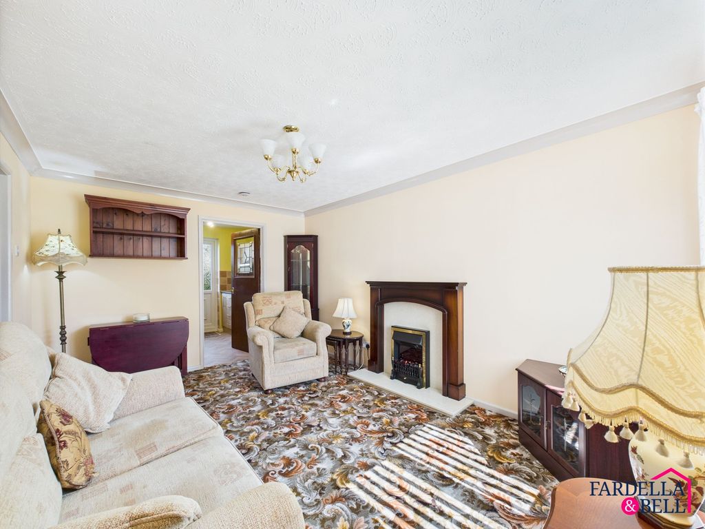 Property photo 3 of 18