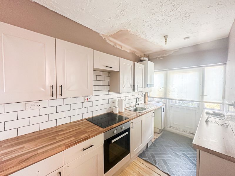 Property photo 2 of 11 Photo 9