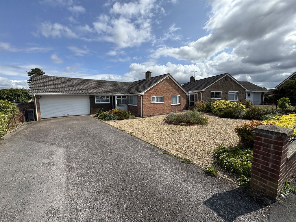 Property photo 1 of 18 Picture No. 23