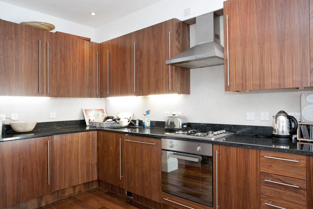 Property photo 3 of 4 Kitchen