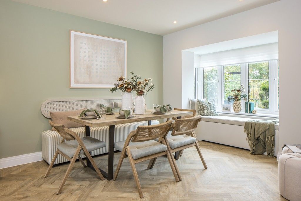 Property photo 3 of 11 Breakfast Room New Homes In Chipping Norton Walnut House Type