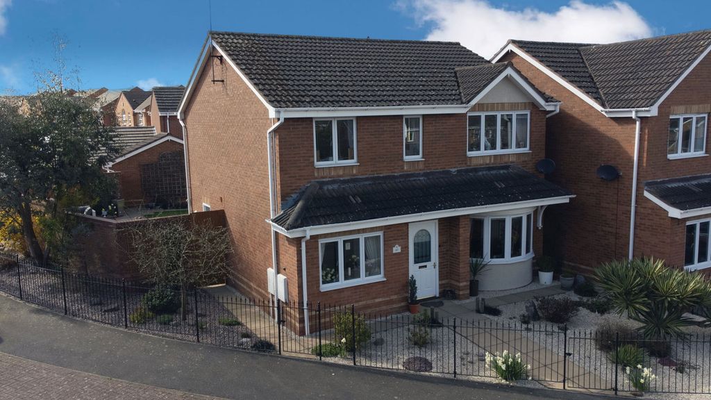 Property photo 1 of 56