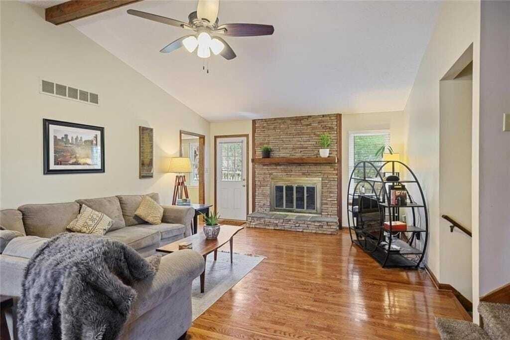 Property photo 3 of 27 <Alttext/>