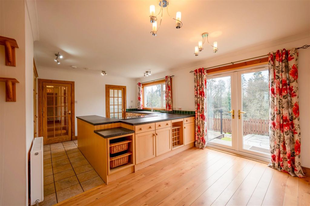 Property photo 2 of 39 Almondbank-4.Jpg