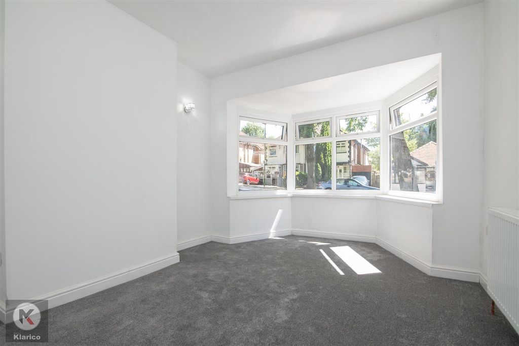 Property photo 3 of 22 Burnastonrd.Jpg