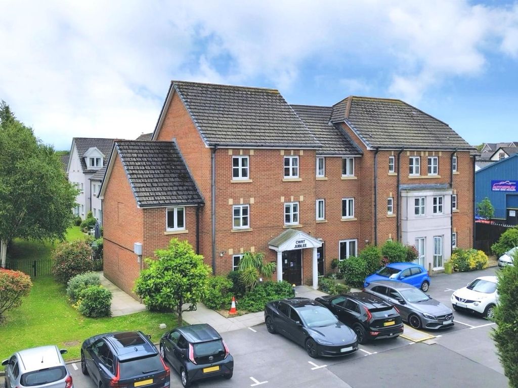 Property photo 1 of 23 Cwrt Jubilee