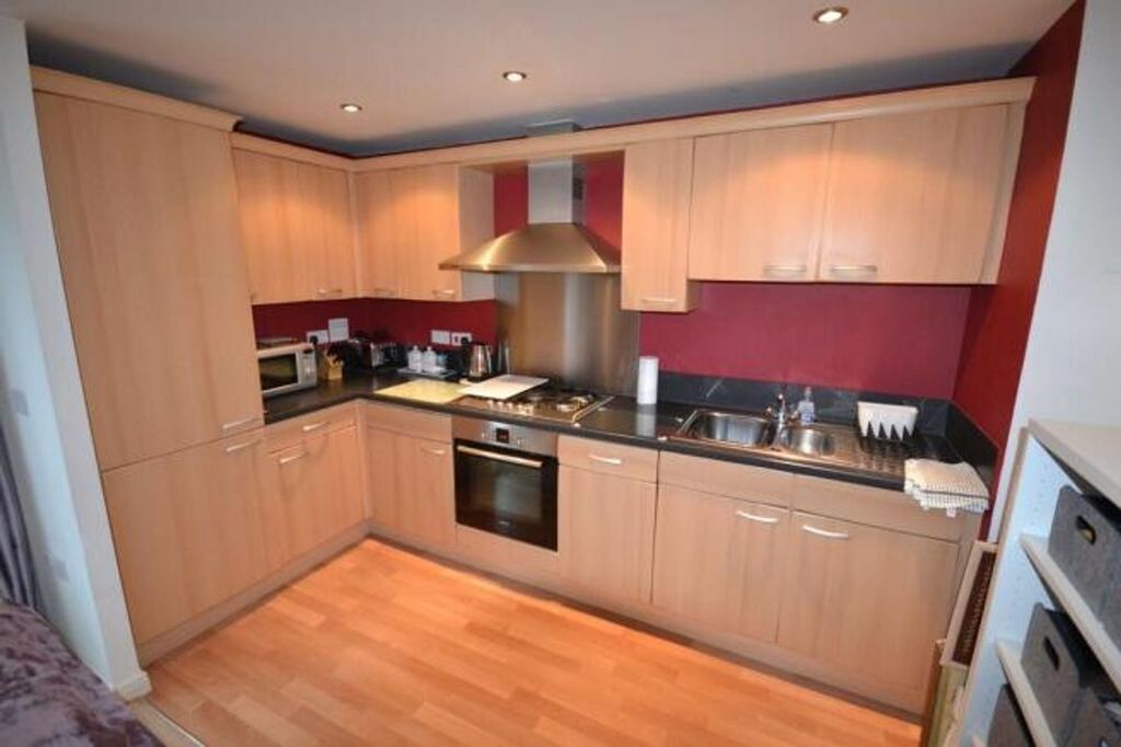 Property photo 2 of 7