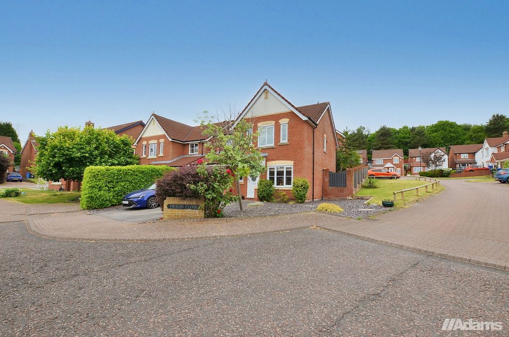 Property photo 1 of 31