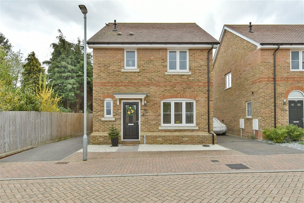 Property photo 1 of 15 External (Web)