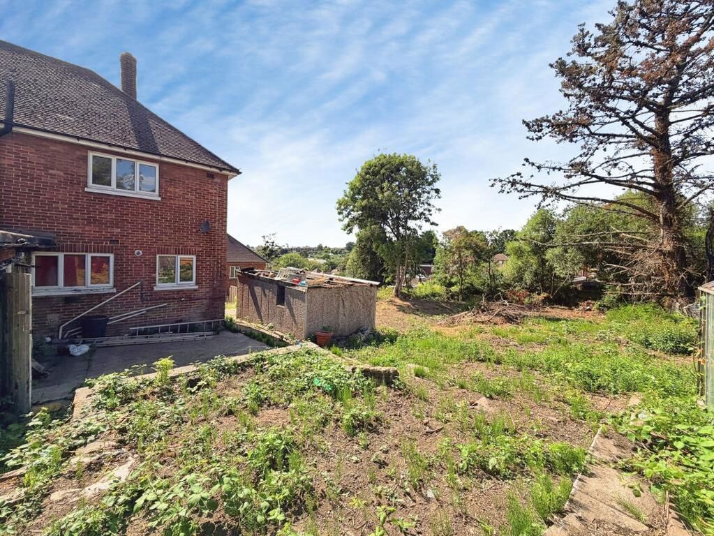 Property photo 2 of 13