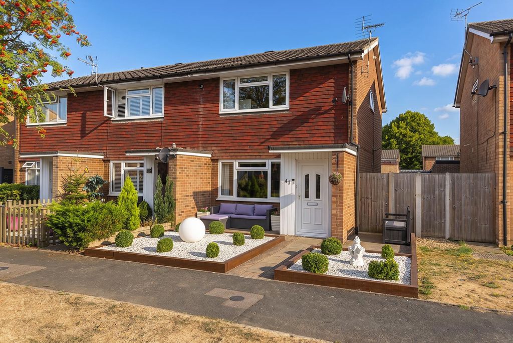 Property photo 1 of 16 41Golding01.Jpg