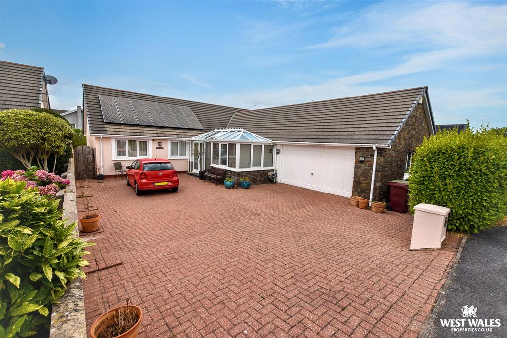Property photo 1 of 23 9 (18).Jpg