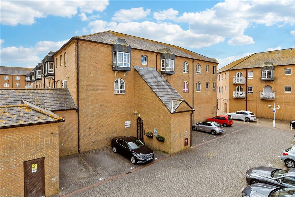 Property photo 1 of 10 External (Web)
