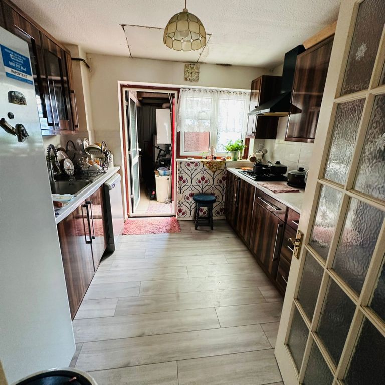 Property photo 3 of 13 Gallery