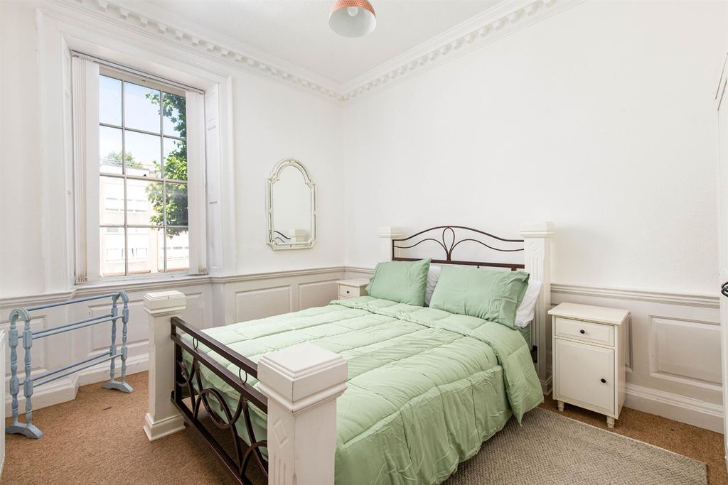 Property photo 3 of 16 Bedroom1_1.Jpg