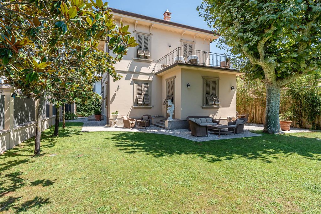 Property photo 1 of 29