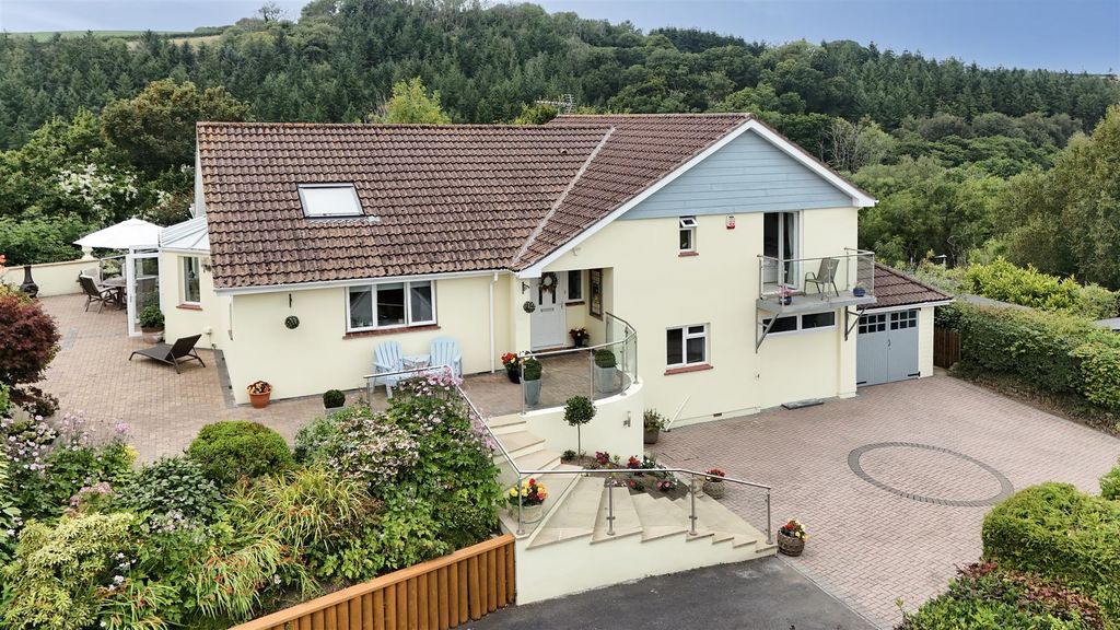 Property photo 1 of 36 Front 2.Jpg