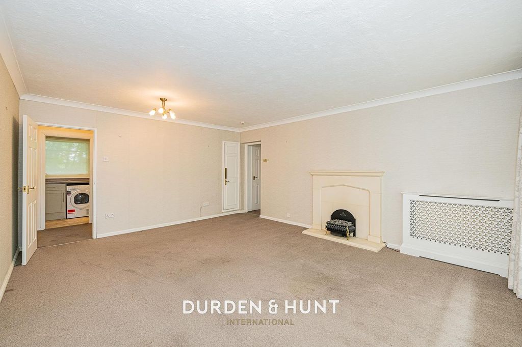 Property photo 3 of 13 Winifreds-11.Jpg