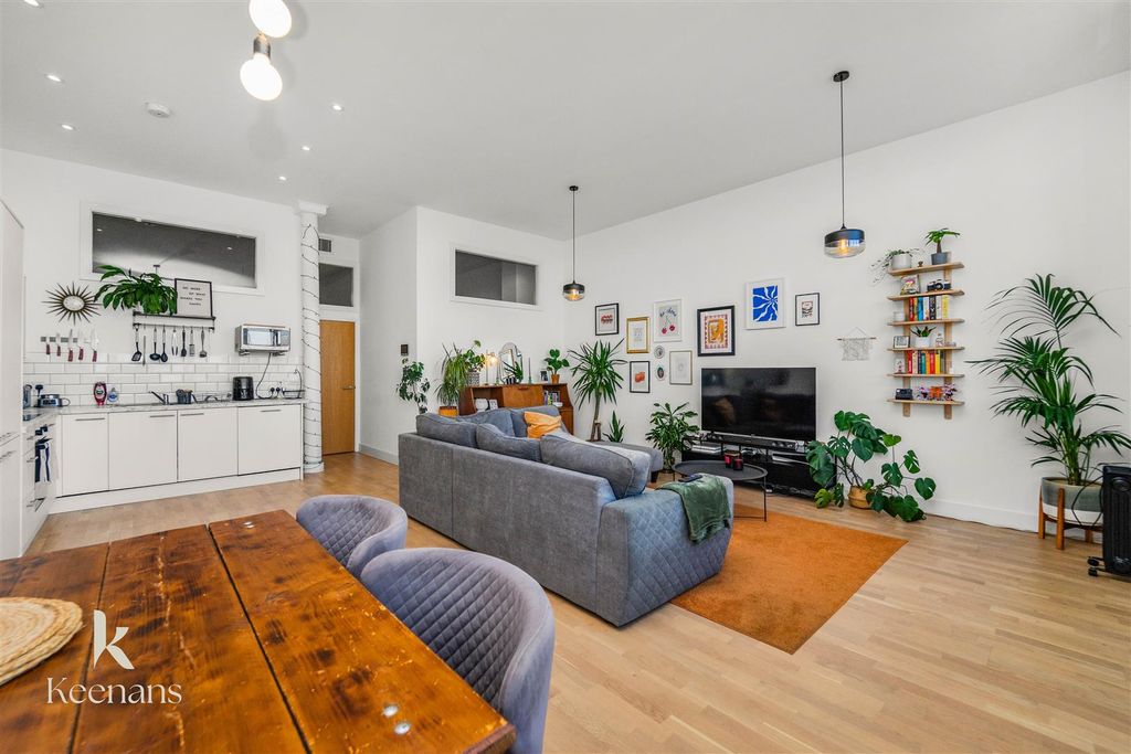 Property photo 3 of 38 1.Jpg