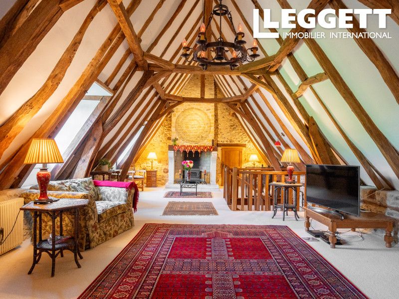 Property photo 3 of 10