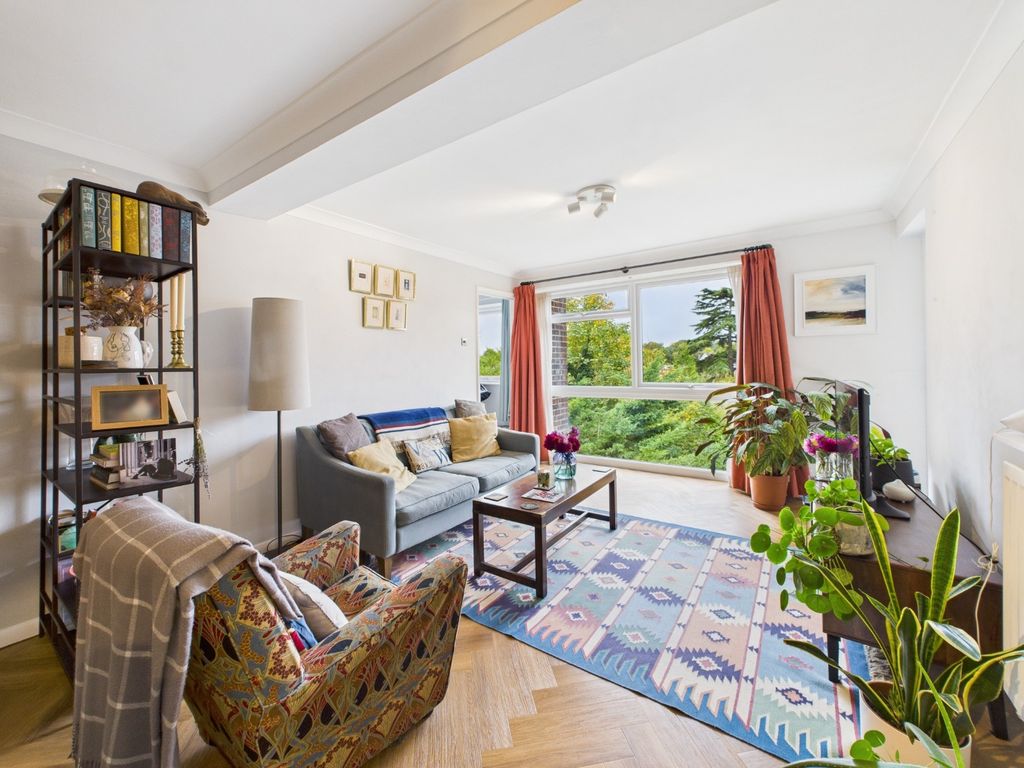 Property photo 3 of 10 4541753