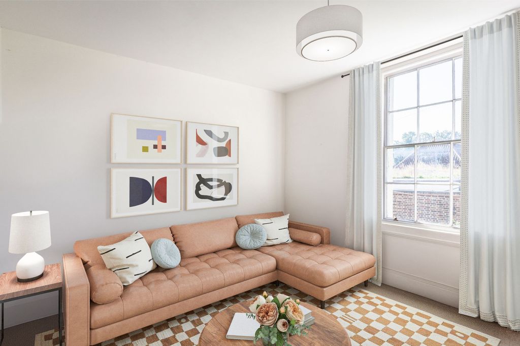 Property photo 3 of 17