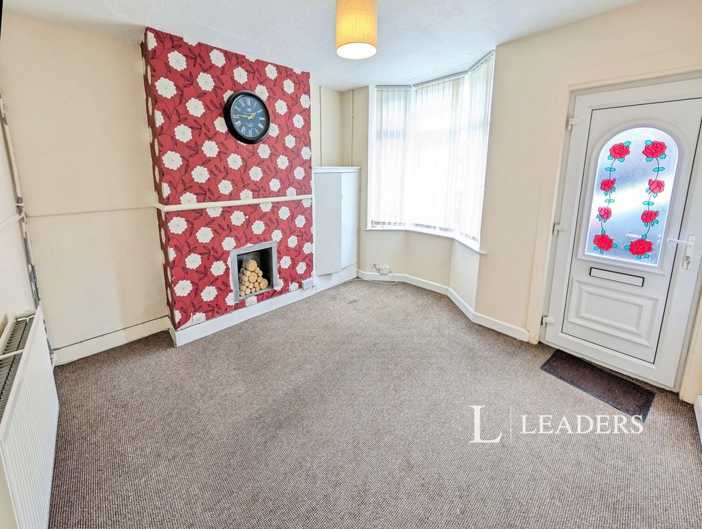 Property photo 2 of 12 Pbox-Img.Jpg
