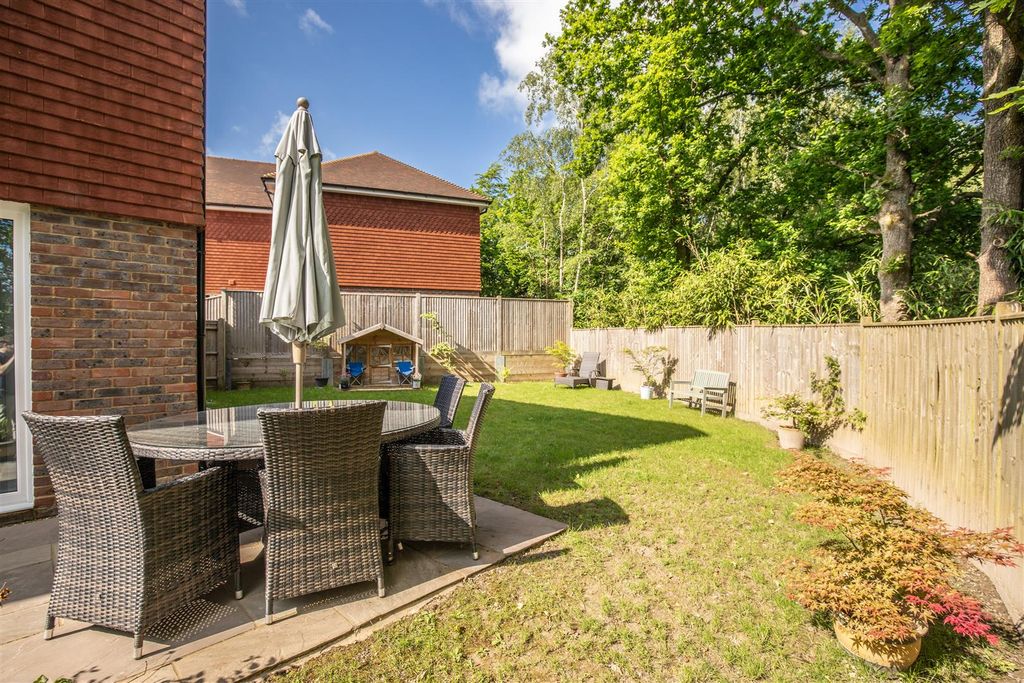 Additional image 14 of 5 bed detached house for saleParkside Close, Heathfield TN21