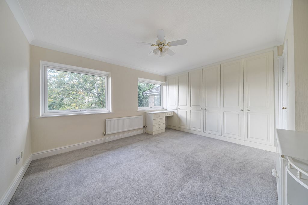 Property photo 3 of 21 1347362-20-68Bf08...