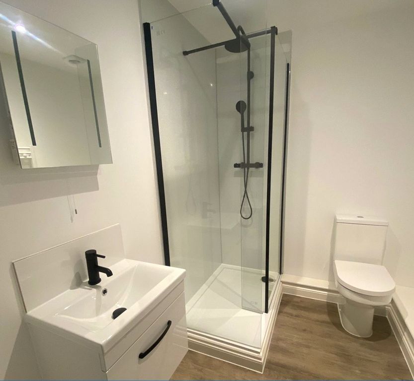 Property photo 3 of 9 Picture No. 21