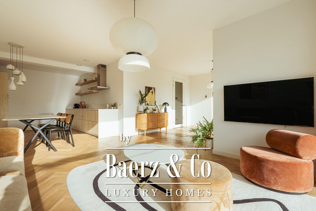 Property photo 1 of 44