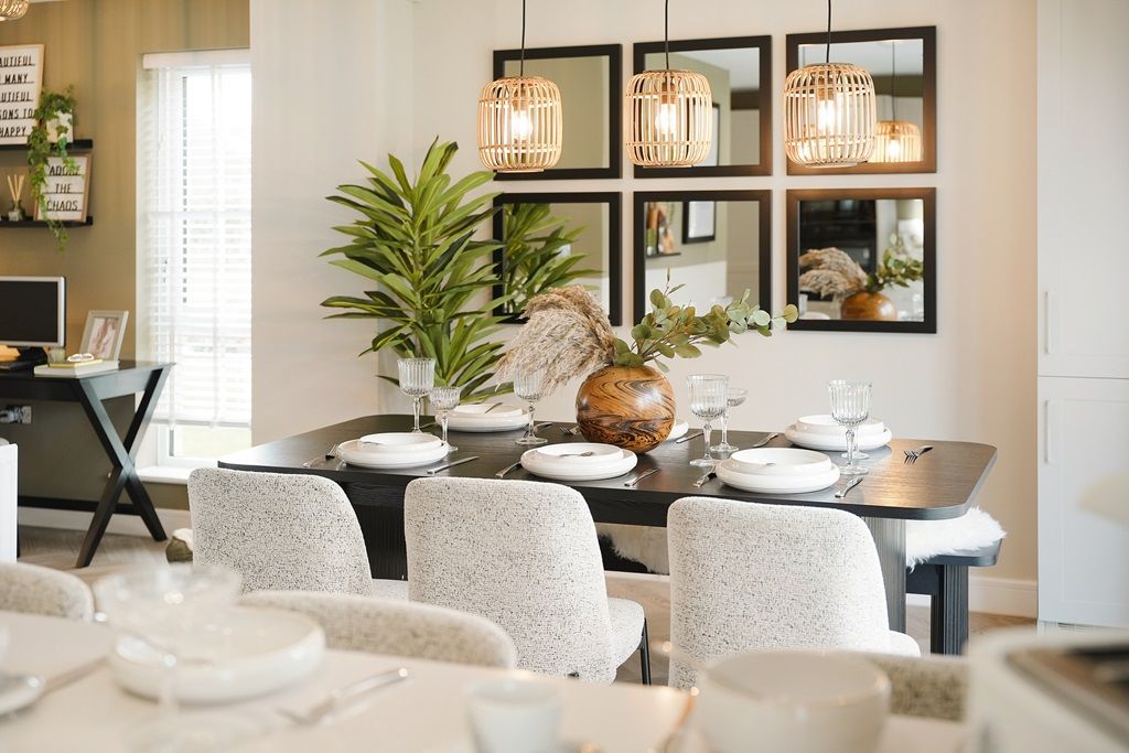 Property photo 3 of 14 A Stylish Space, Perfect For Entertaining