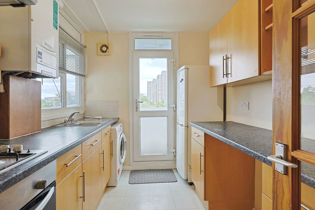 Property photo 2 of 14 Pbox-Img.Jpg