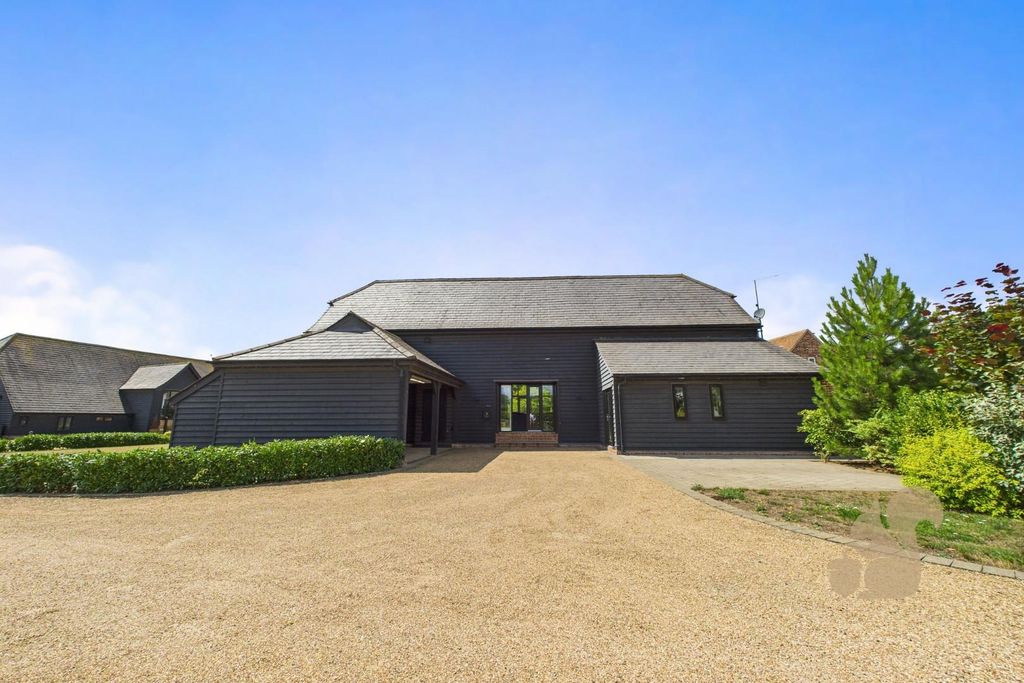 Property photo 3 of 38 Cam05287G0-Pr0130-Still033.Jpg