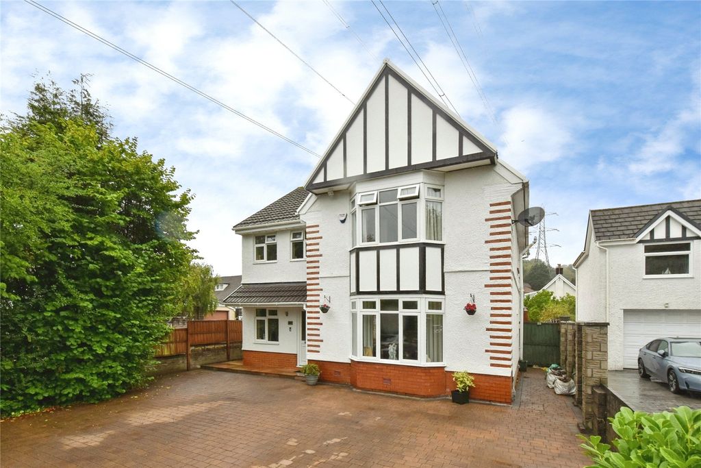 Property photo 1 of 25 Picture No. 03