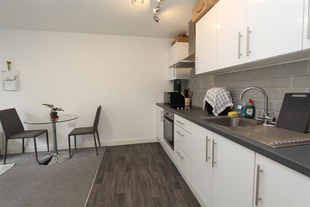 Property photo 3 of 9 Img_4533.Jpg