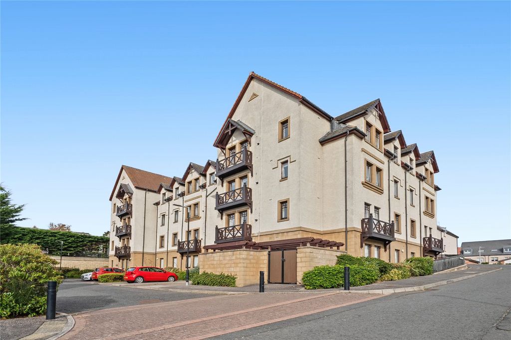 Property photo 1 of 17 Muirfield Apartments