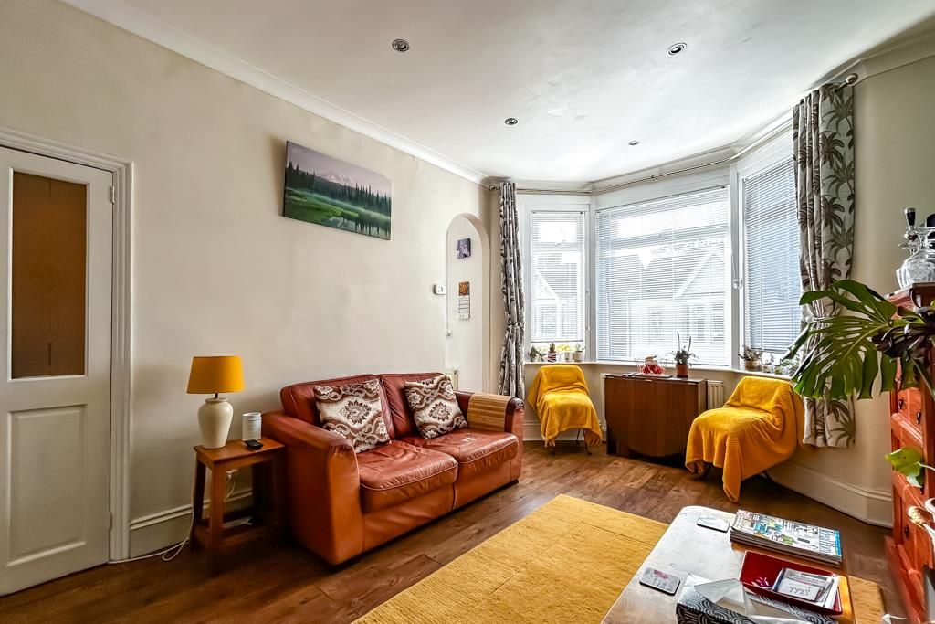 Property photo 3 of 18 Lounge/Diner