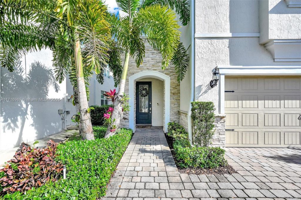 Property photo 3 of 40 <Alttext/>