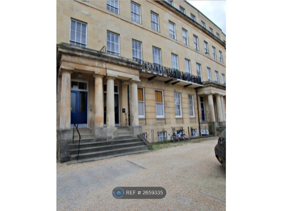 Property photo 3 of 27