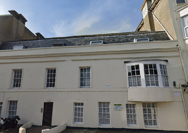 Property photo 1 of 7