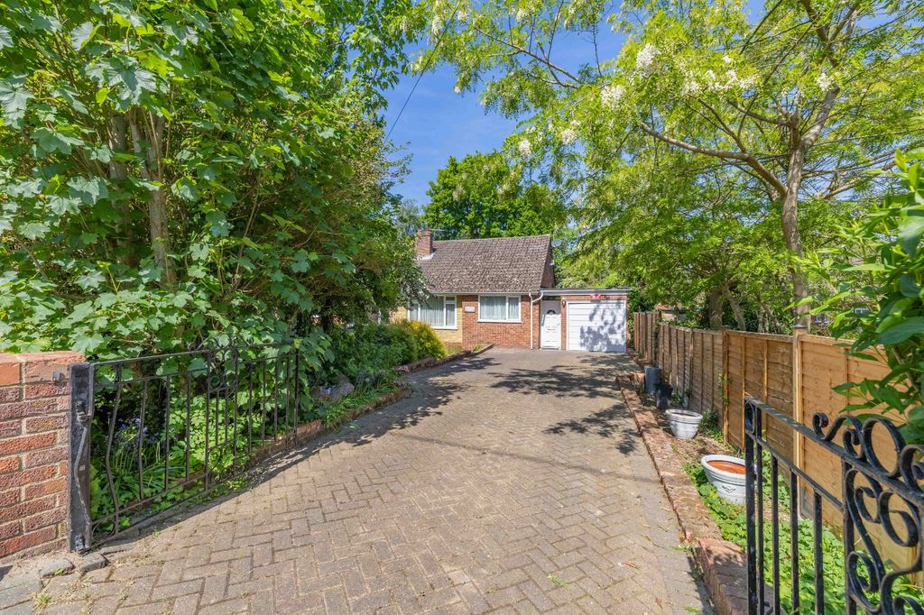 Property photo 1 of 12 Picture 1