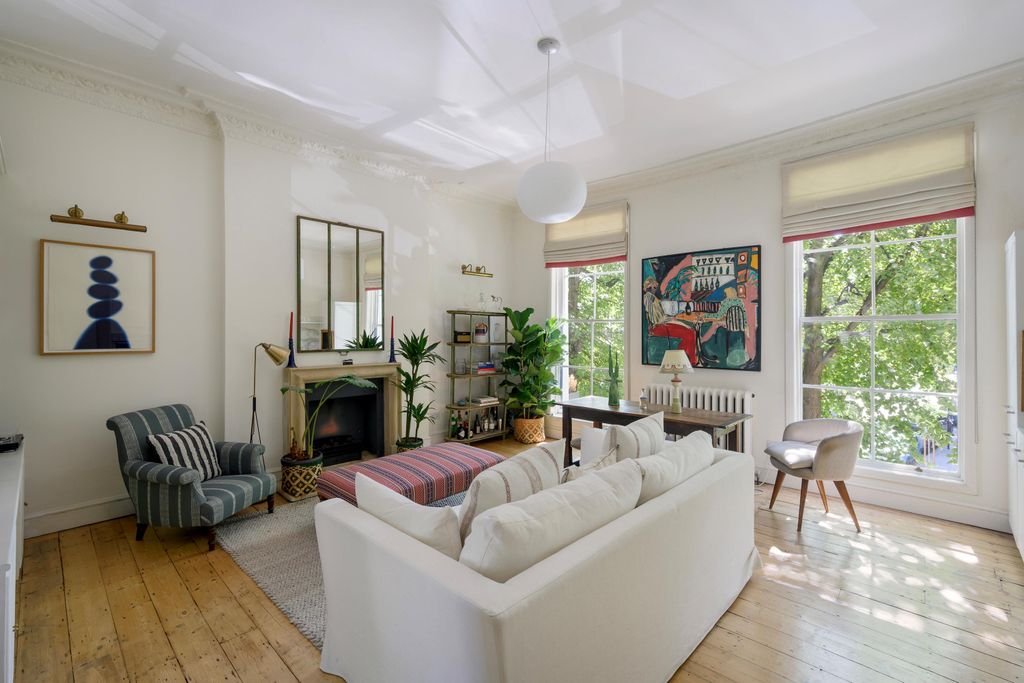 Property photo 1 of 19 Image