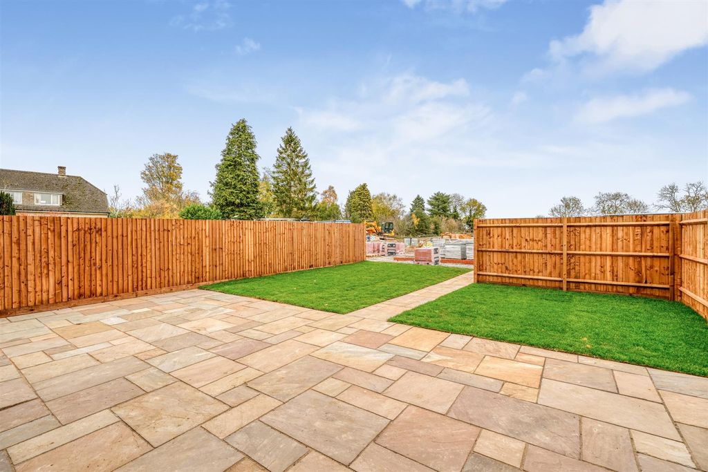 Property photo 3 of 25