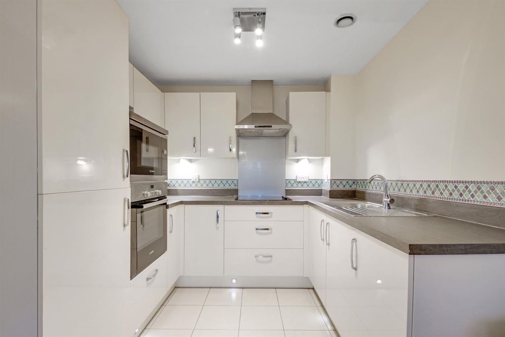 Property photo 2 of 15 15-d039Img_3196-Medium.Jpg