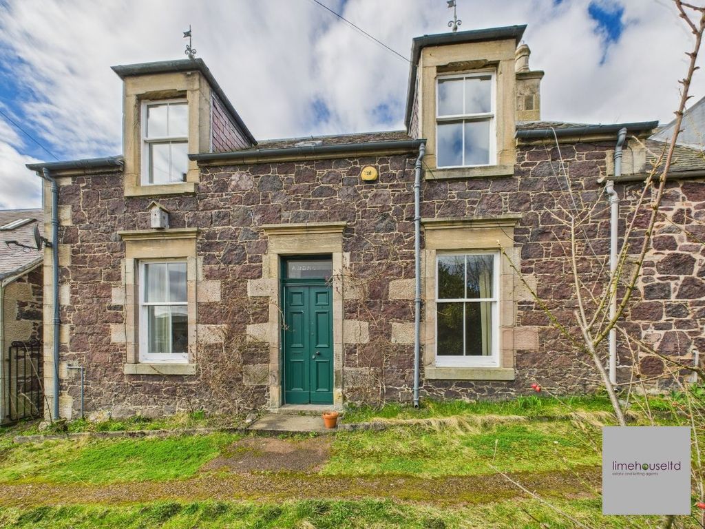 Property photo 1 of 28