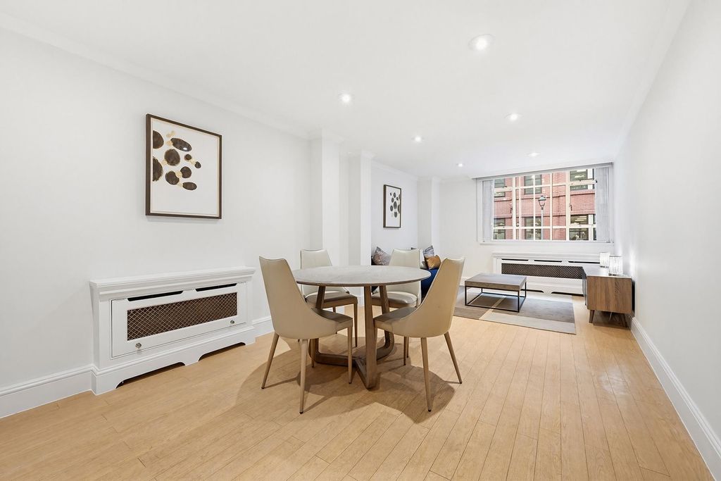 Property photo 2 of 10 Image