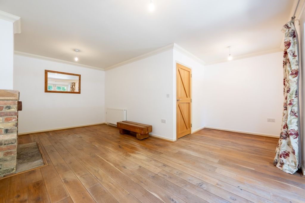 Property photo 3 of 29