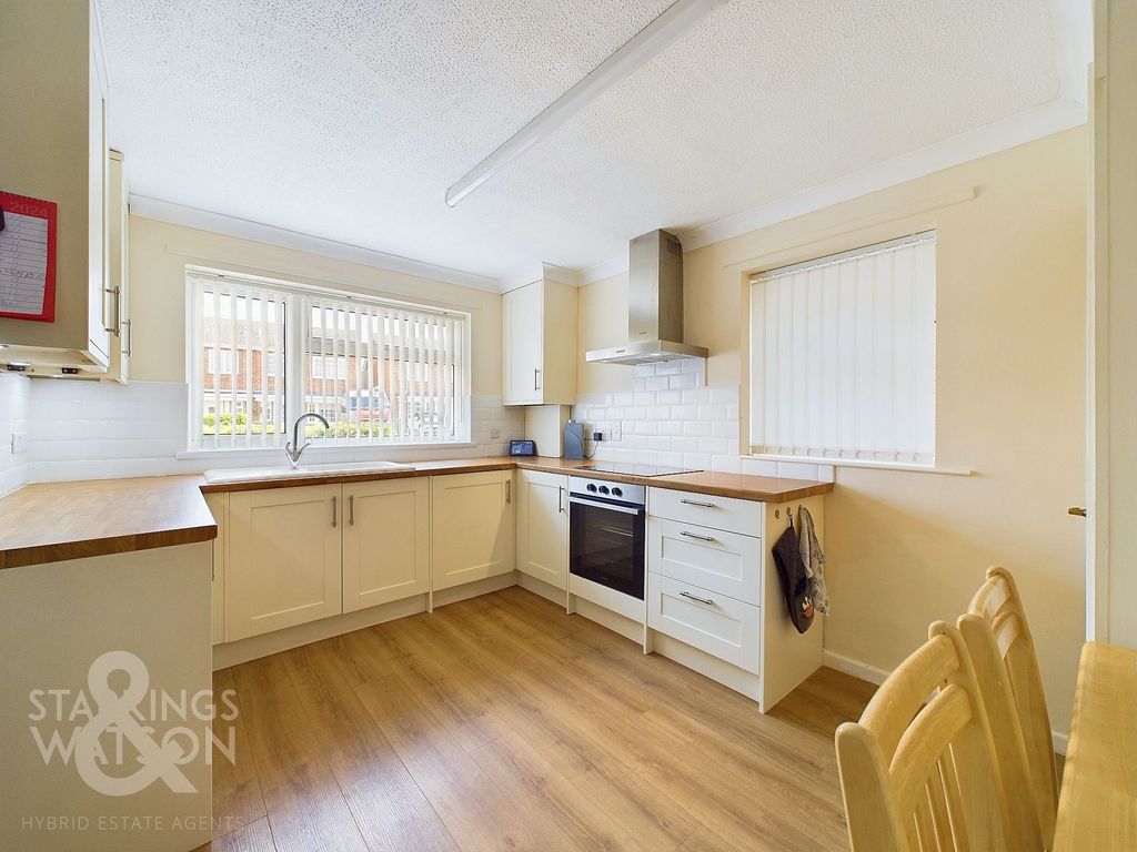 Property photo 3 of 23